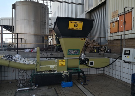 dewatering machine for beverage packaging