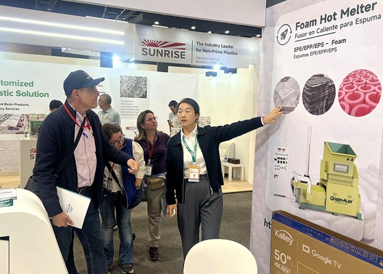 GREENMAX presents recycling solutions to customers