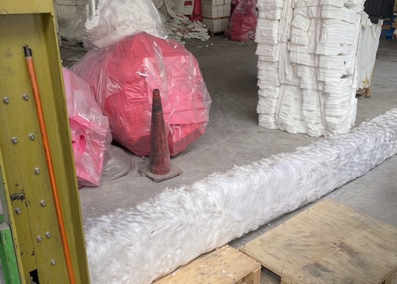PE foam during compaction